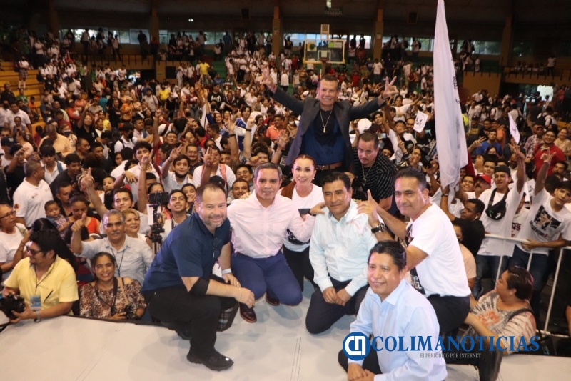 Las adicciones llevan a cárceles, hospitales y la muerte: JC Chávez en charla ‘Golpe a las adicciones’