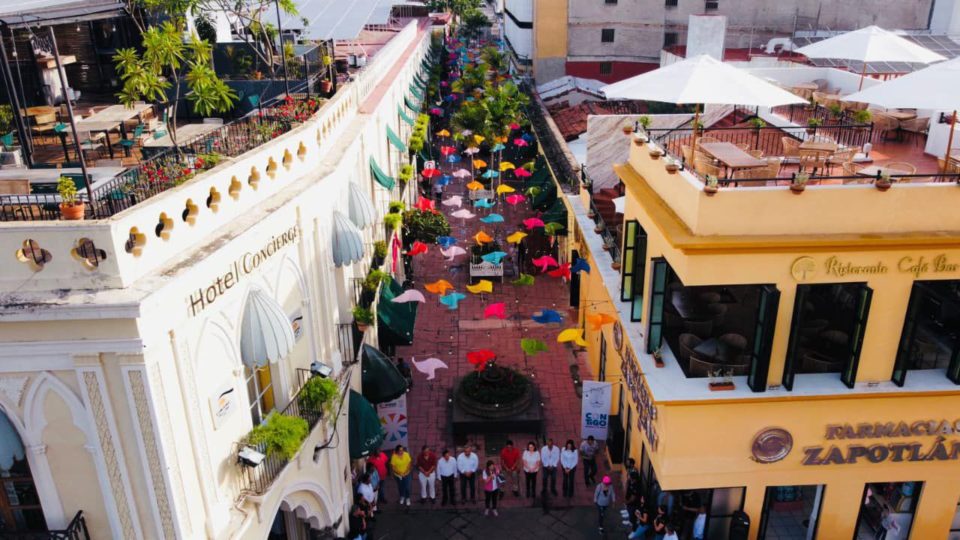 Margarita Moreno inaugura tercera intervención en el Andador Constitución
