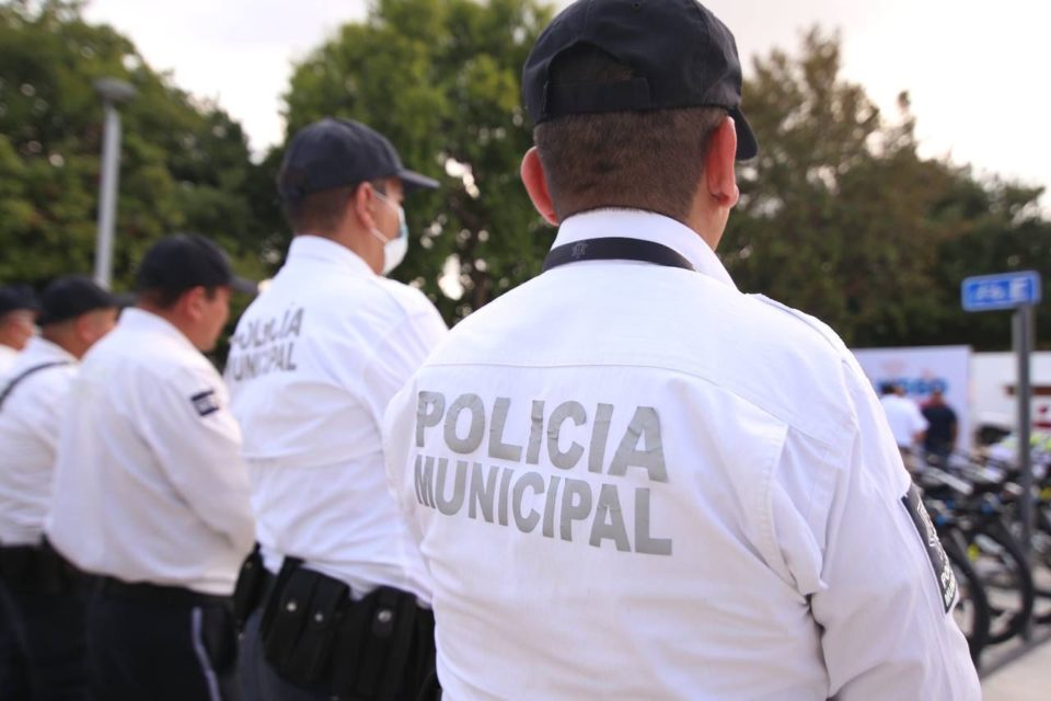 Policía Municipal de Colima implementa operativo vial en la Feria de Colima