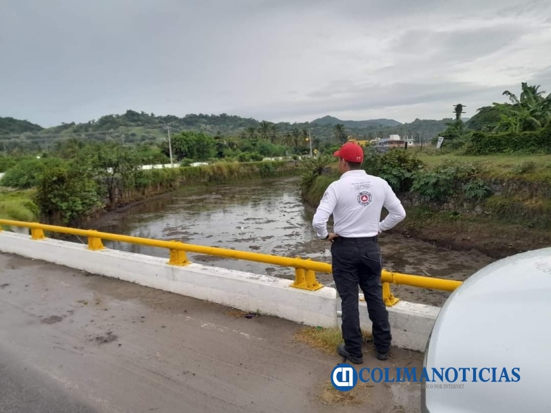 Protección Civil Cihuatlán monitorea playas y cauce de arroyos