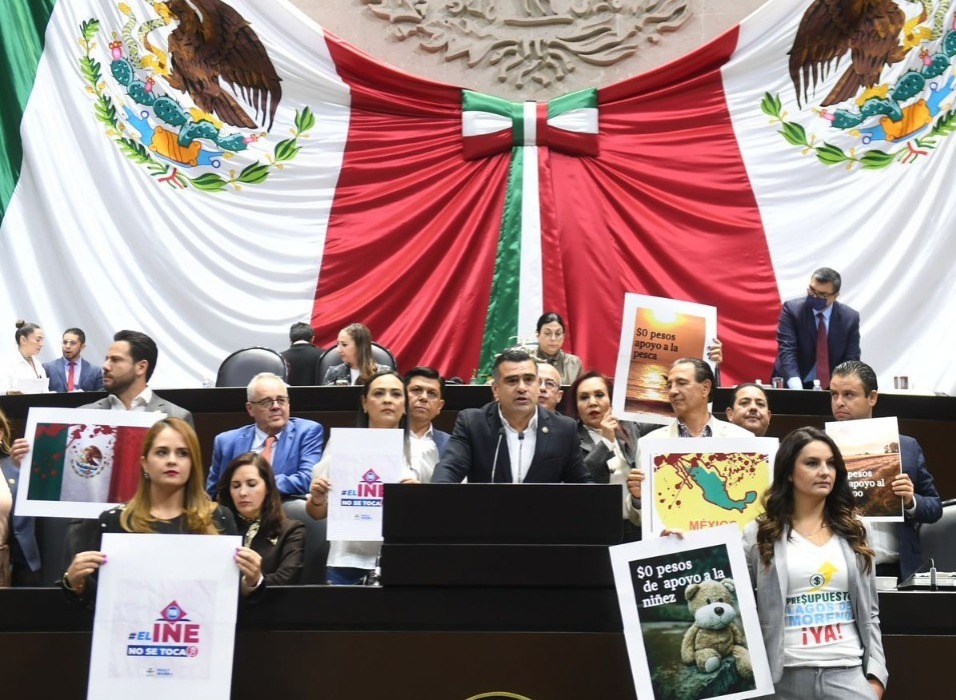 Riult exige presupuesto para Colima | AFmedios .