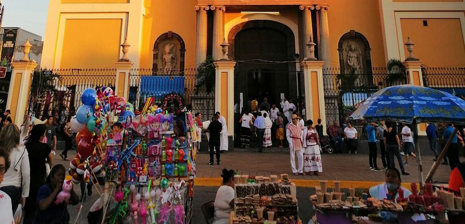 Lista la Catedral para el Docenario | El Noticiero de Manzanillo