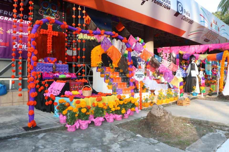DIF Estatal Colima invita a visitar módulo y altares de muertos en la Feria de Todos los Santos 2022