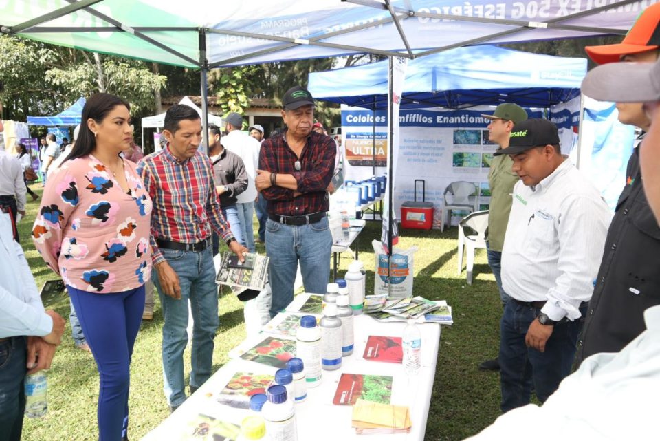 Gaby Mejía promueve la unidad de los productores para rescatar el campo | AFmedios .