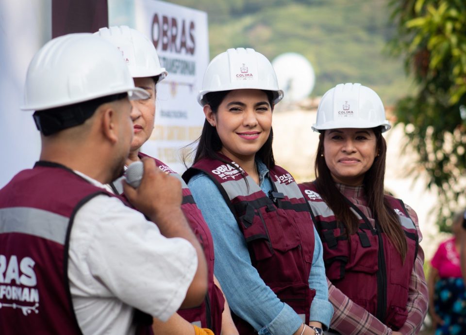 Indira pone en marcha #ObraQueTransforma para mejorar la red sanitaria en Pueblo Juárez, Coquimatlán