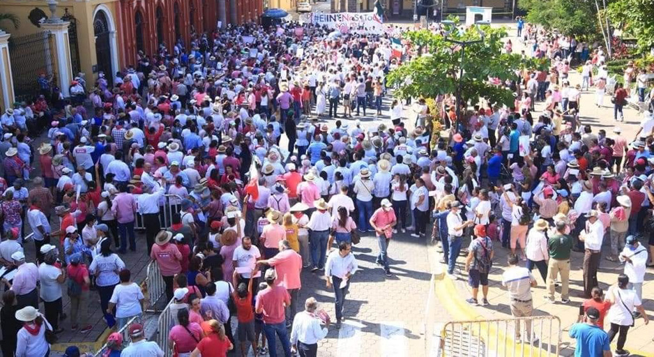 Marchan en Colima para apoyar al INE | El Noticiero de Manzanillo