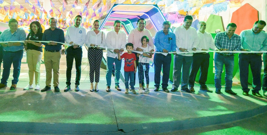 Rector inaugura el pabellón de la UdeC en la Feria de Todos los Santos | El Noticiero de Manzanillo