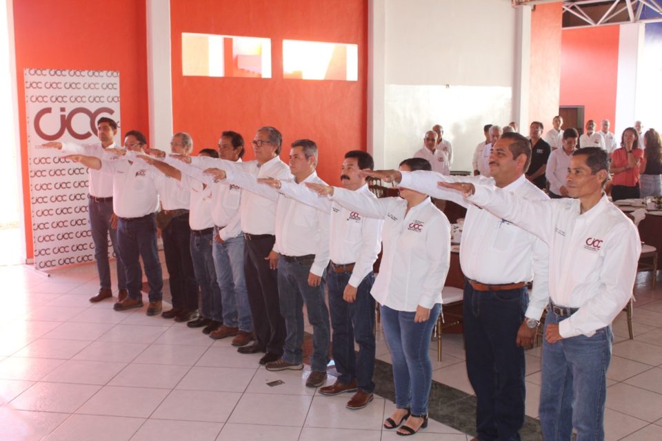 Rinde protesta Consejo Directivo del Colegio de Ingenieros Civiles de Colima