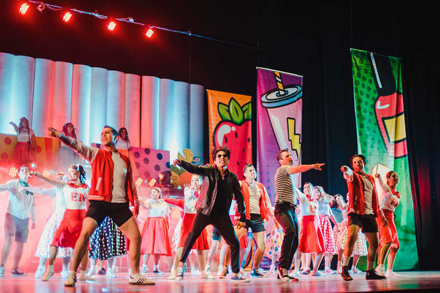 Disfrutan de Shake, Rock and Roll Grease, en el Teatro Universitario | AFmedios .