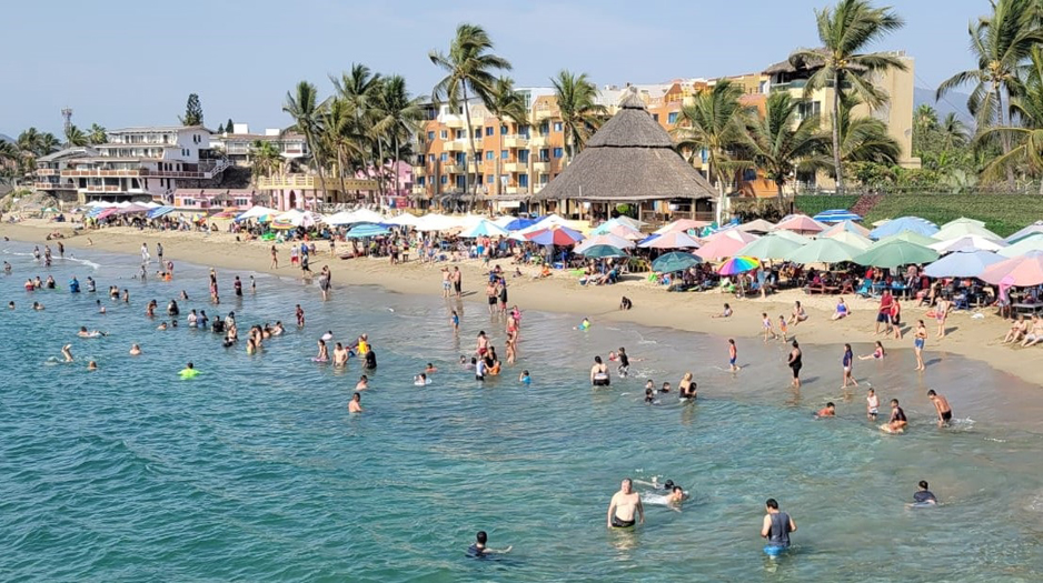 Han llegado más de un millón de turistas | El Noticiero de Manzanillo