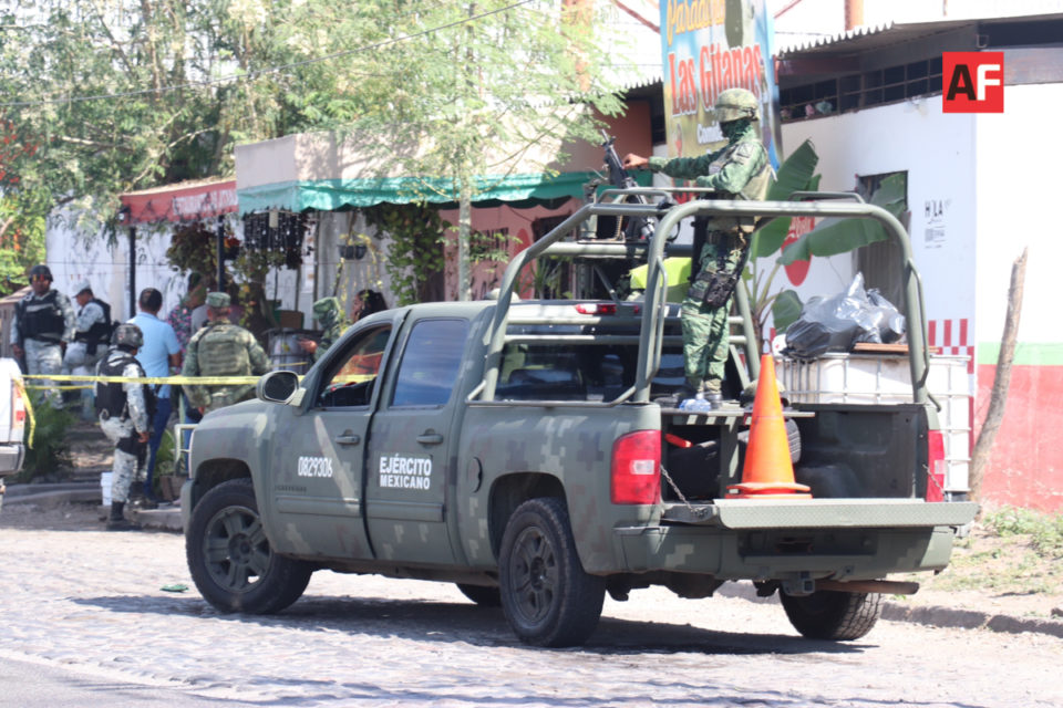 Arrojan artefactos explosivos caseros en inmueble de Colima | AFmedios .