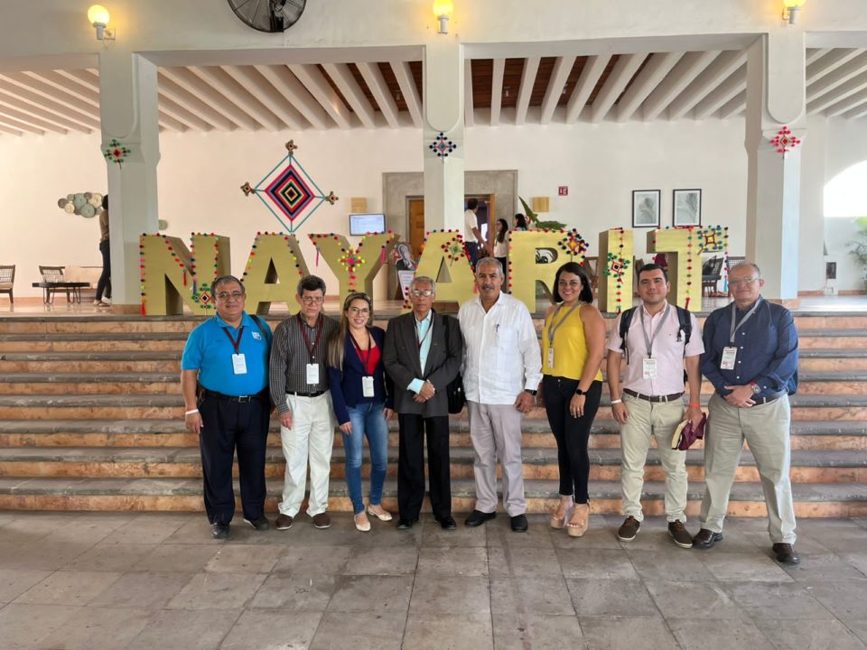 Colima participa en Encuentro Nacional de Experiencias Docentes, en Nayarit