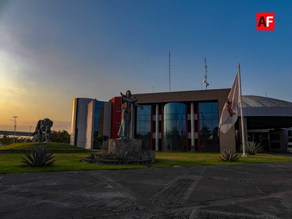 Hoy se pagará aguinaldo a trabajadores de Gobierno del Estado de Colima | AFmedios .