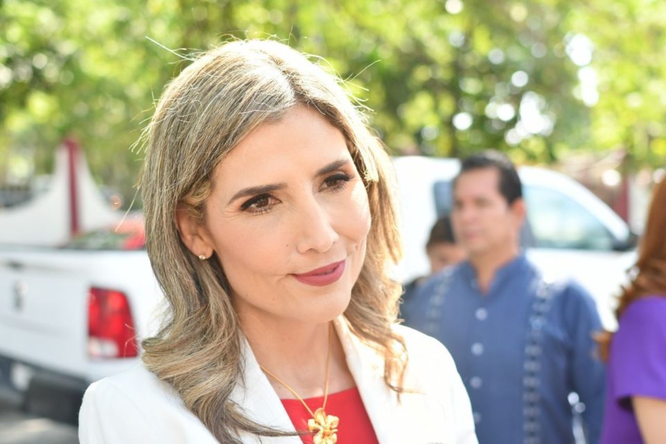 Margarita Moreno anuncia los festejos “Vive Colima la Navidad”