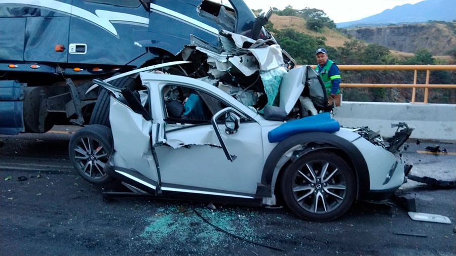 Choque en autopista Guadalajara – Colima deja saldo de dos personas muertas | AFmedios .