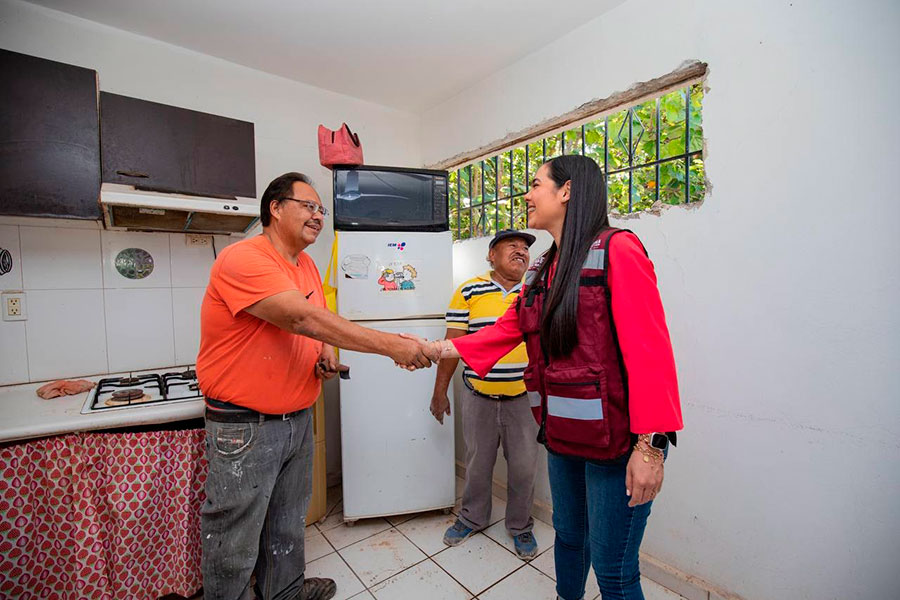 Gobernadora supervisa avance de #ObrasQueTransforman en Tinajas, Tepames y Piscila | AFmedios .