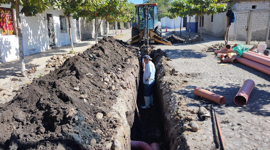 Ciapacov rehabilita más de 40 metros de drenaje en Los Asmoles | El Noticiero de Manzanillo