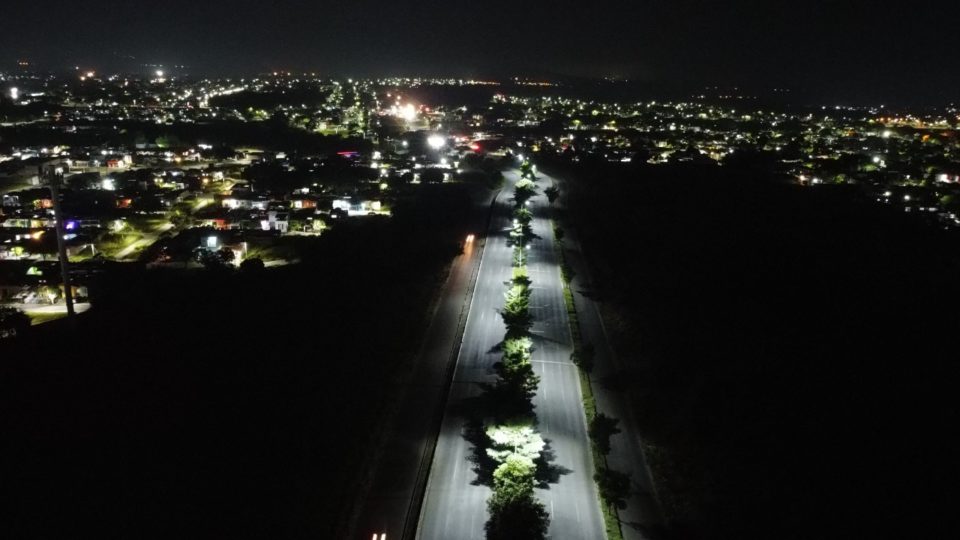 Ha instalado Villa de Álvarez 606 luminarias led en el Tercer Anillo