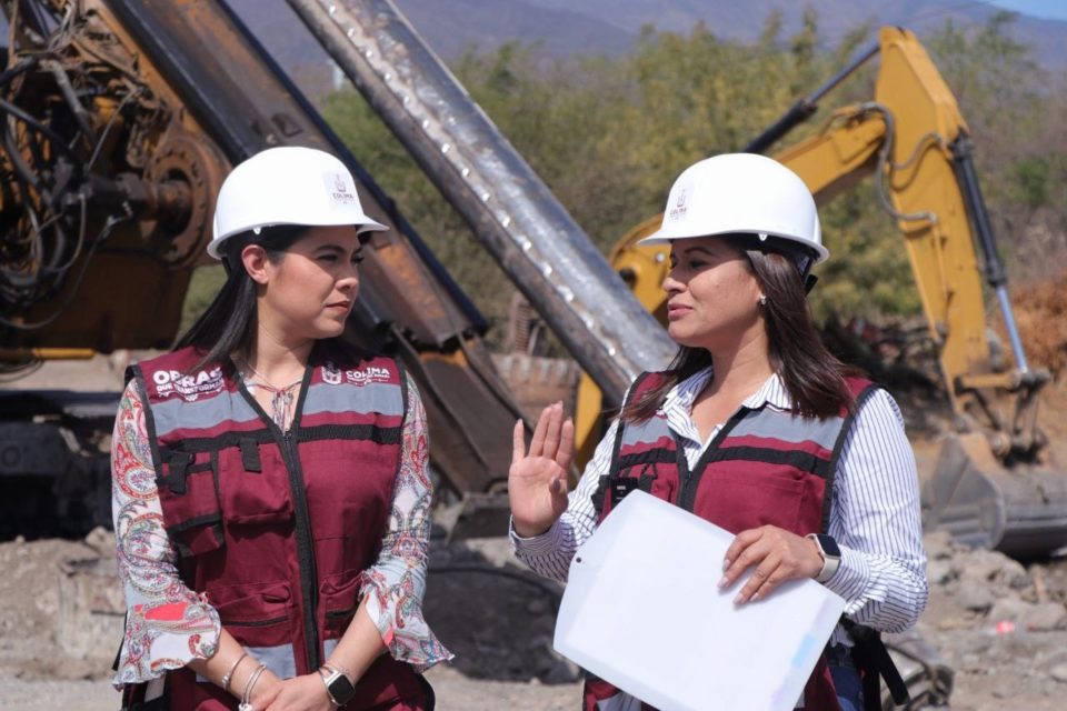 Gobernadora supervisa reconstrucción de puente Arroyo Seco y mejoras a centro de salud, en la Villa