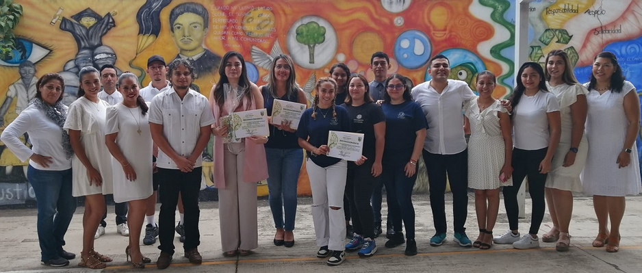 Primaria rural reconoce a Facultad de Ingeniería Electromecánica de UdeC | El Noticiero de Manzanillo