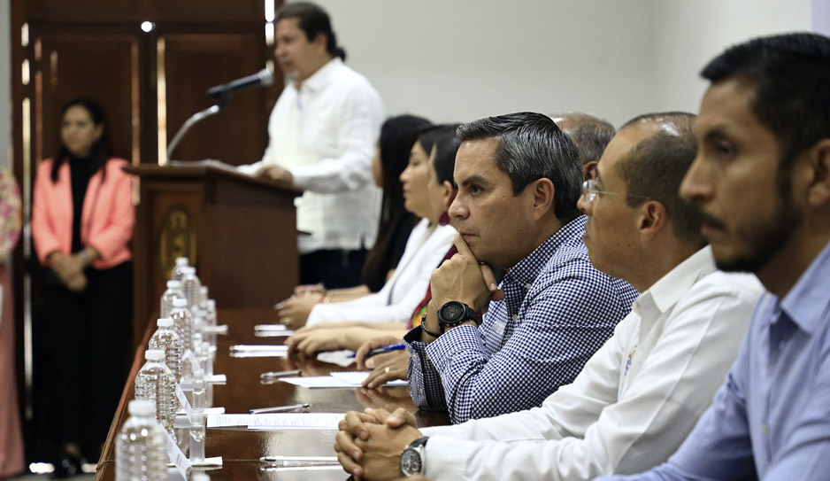 Analizan nuevo sistema de evaluación y acreditación de educación superior | El Noticiero de Manzanillo