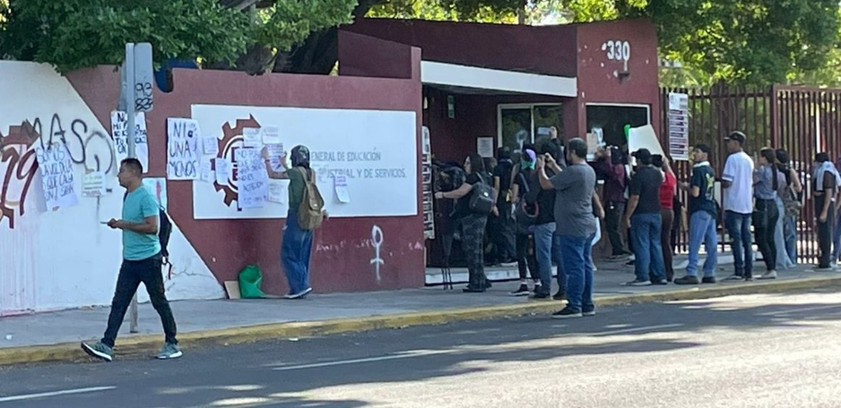 Atenderán denuncias de acoso en el Cbtis-19 | El Noticiero de Manzanillo