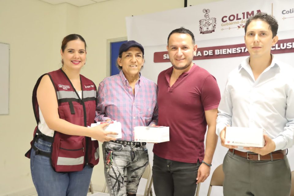 DIF Estatal Colima entrega 3 mil pruebas rápidas de detección del VIH al Sector Salud