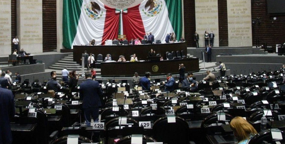 Diputados no cumplirán con sentencia para imponer a una mujer al frente del INE | El Noticiero de Manzanillo