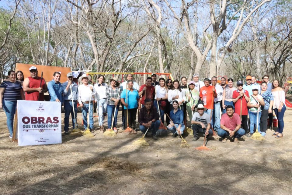 Por segunda vez, personal de Gobierno del Estado de Colima limpia el Parque El Rodeo