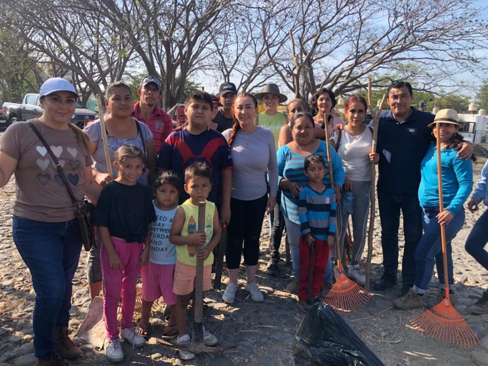 Trabaja Ayuntamiento de Villa de Álvarez en rescate del arroyo El Tecolote