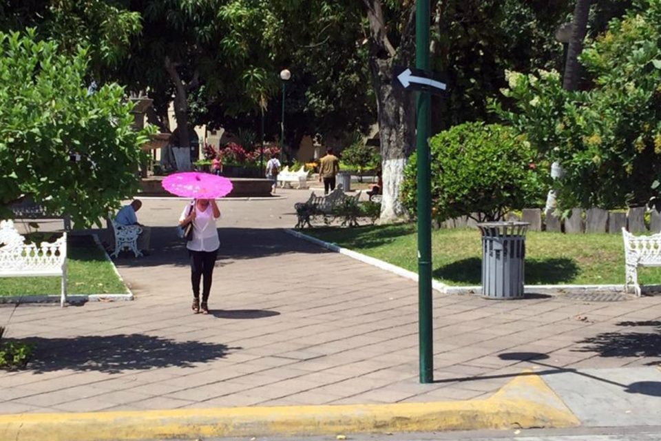 Salud alerta a no exponerse al sol por largo período | El Noticiero de Manzanillo