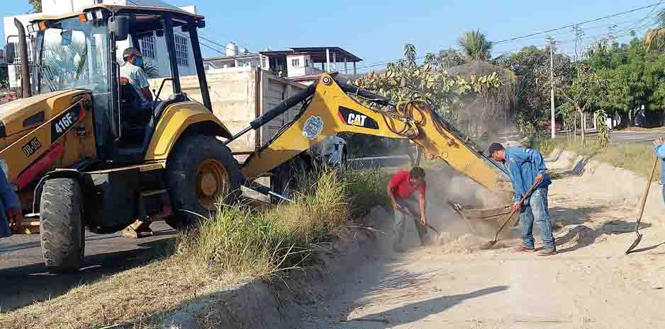 Retiran 360 toneladas de desechos de cauces y vialidades de Manzanillo | El Noticiero de Manzanillo
