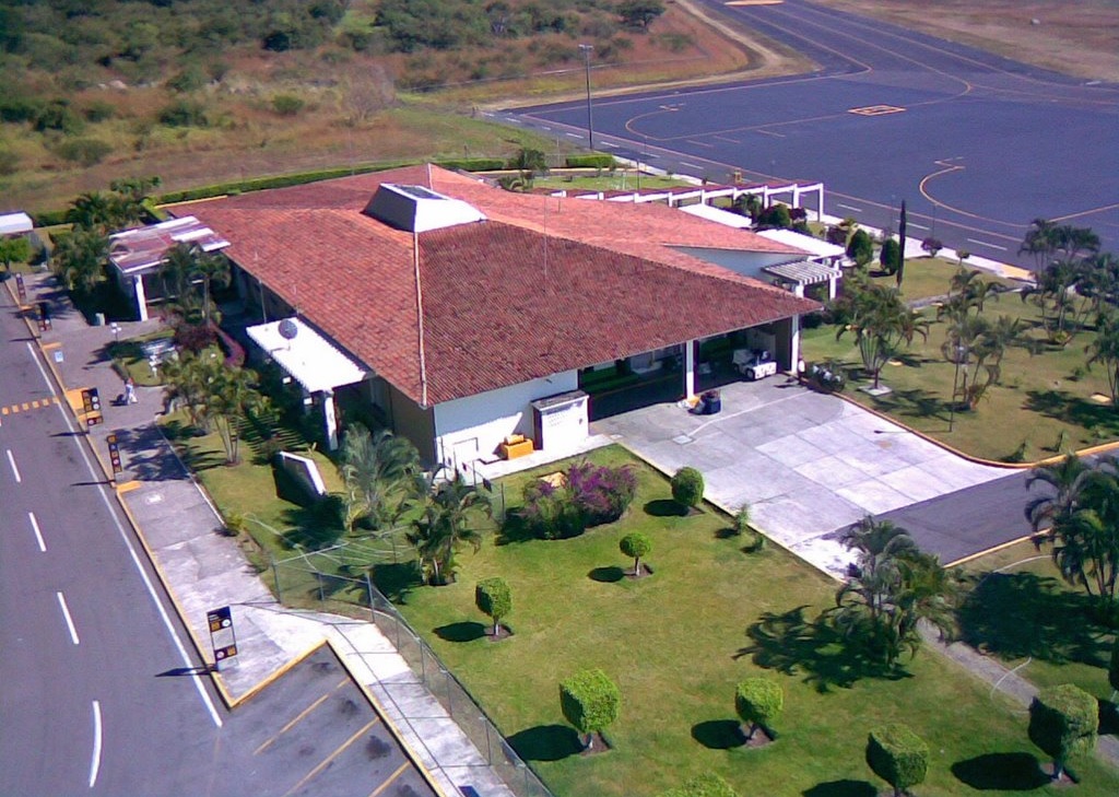 Semar Tomará El Control Del Aeropuerto De Colima El Noticiero De Manzanillo Diario Colima 7046