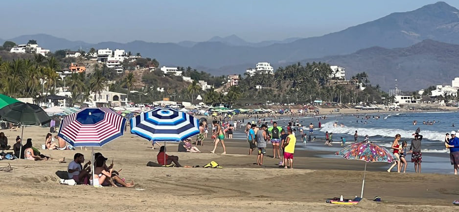 La Boquita, la playa más visitada de Manzanillo | El Noticiero de Manzanillo