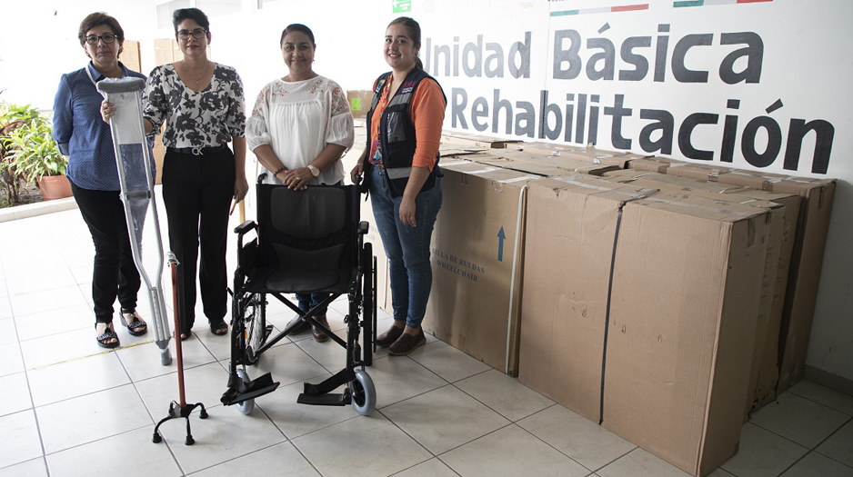 Griselda entregó aparatos ortopédicos para el DIF Municipal | El Noticiero de Manzanillo