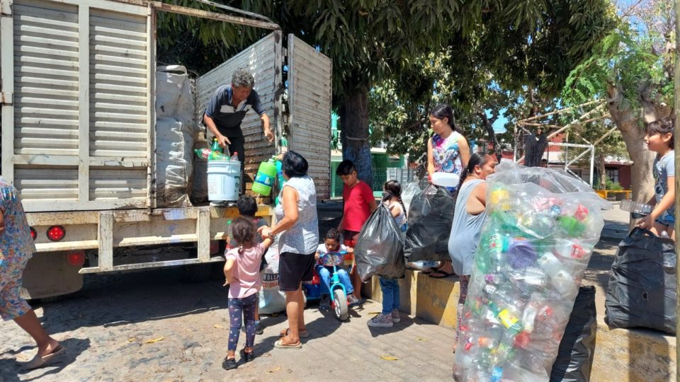 Con la Ruta del PET concientiza Ayuntamiento de Manzanillo sobre separación de materiales reciclables