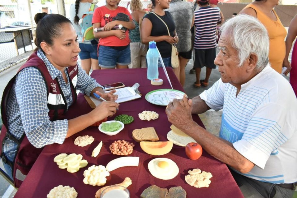 DIF Estatal Colima ofrece Brigada Médico-Asistencial en Manzanillo