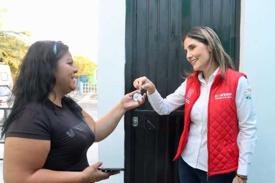 Margarita Moreno fortalece patrimonio de 15 familias más en Nuevo Milenio