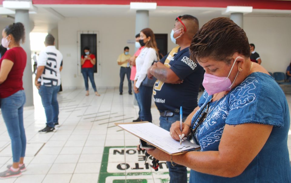 Salud Colima previene riesgo de contagio a Covid-19 en periodo vacacional