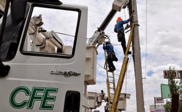 CFE acuerda con sindicato de electricistas aumento salarial | El Noticiero de Manzanillo