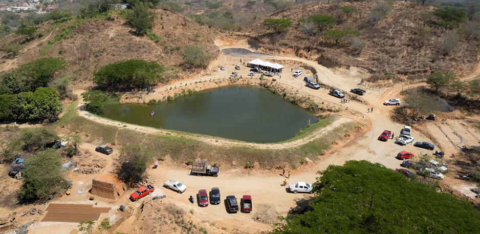 Griselda entrega hoya “El Tanque” en Camotlán, producirá miles de tilapias | El Noticiero de Manzanillo