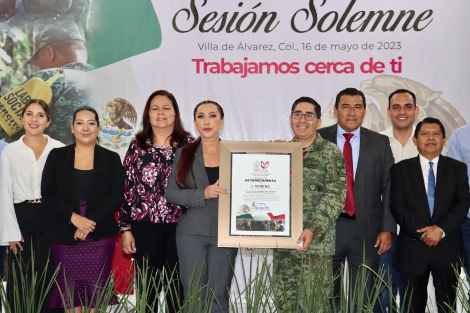 Villa de Álvarez homenajea y agradece a Ejército Mexicano