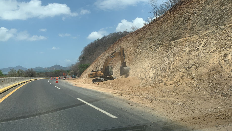 Indira: Toda la autopista será a seis carriles | El Noticiero de Manzanillo