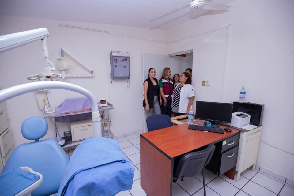 Entregan remodelación de Centros de Salud en Quesería y Cuauhtémoc | El Noticiero de Manzanillo