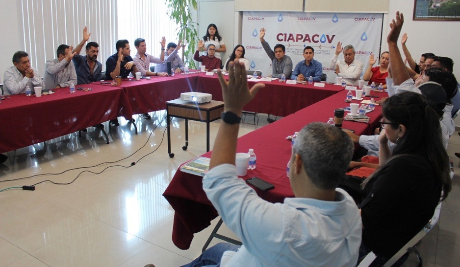 Aprueban licencia temporal del director general de Ciapacov | El Noticiero de Manzanillo