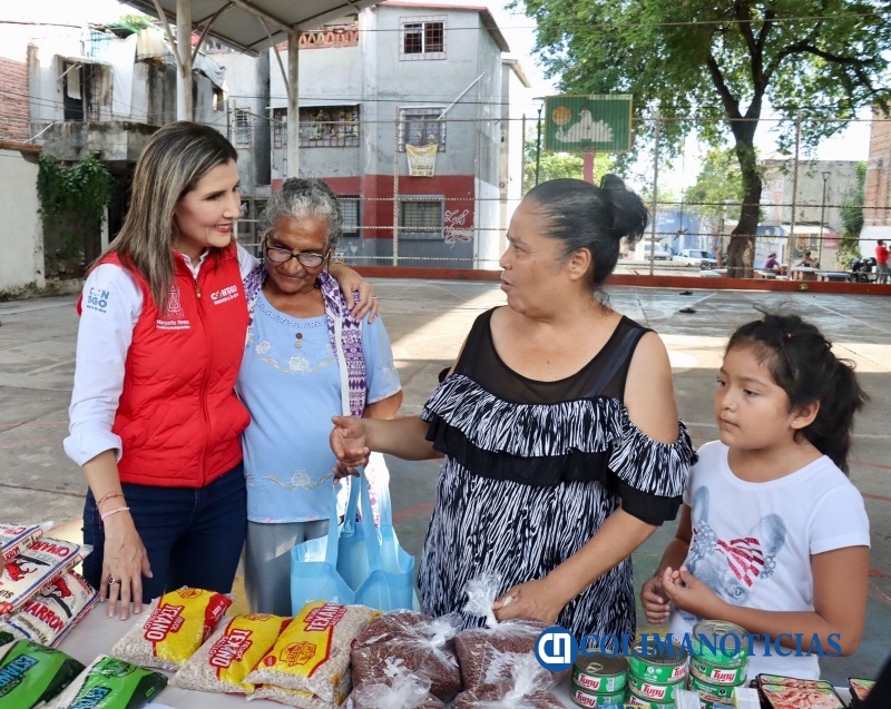 Margarita Moreno apoya economía familiar con ‘Tiendita Contigo’